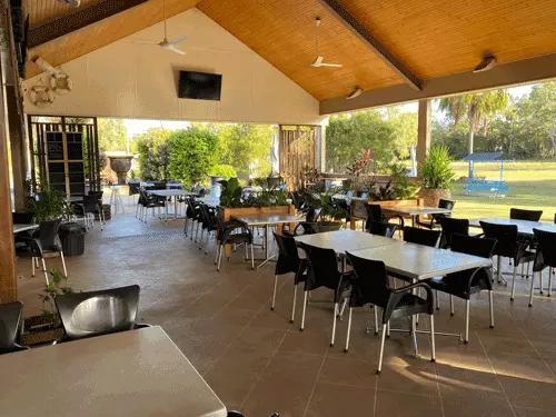 The outdoor dining area at Moore Park Beach Tavern
